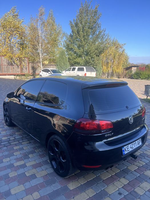 Продам срочно Volkswagen Golf VI 2.5 газ/бензин