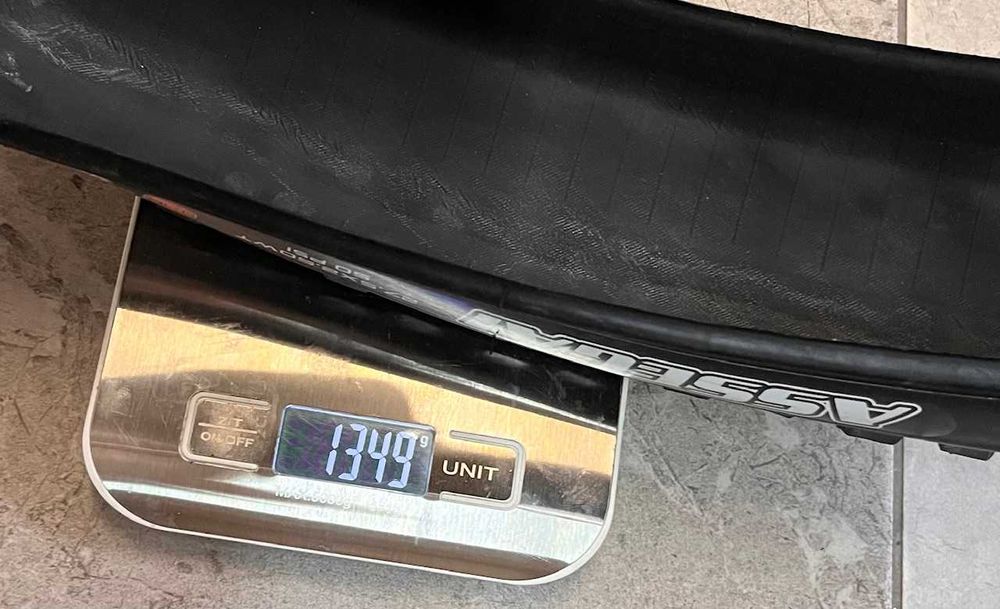 Maxxis ASSEGAI 27,5x2,5 WT 2x60 TPI 3C TR DH Casing Zwijana 1350 gram