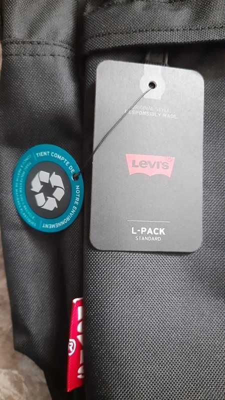 NOWY Levi's czarny prostokątny plecak, na laptopa, unisex