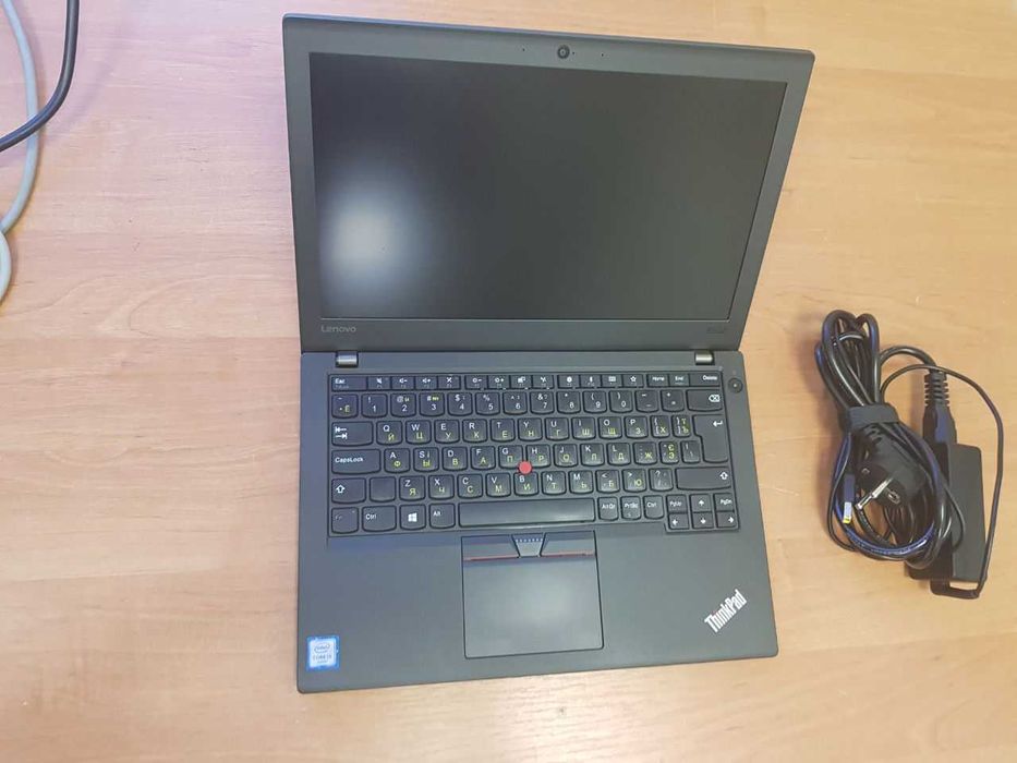 Ноутбук Lenovo X270 core i3-6100 8GB ОЗУ 256 SSD Nvme