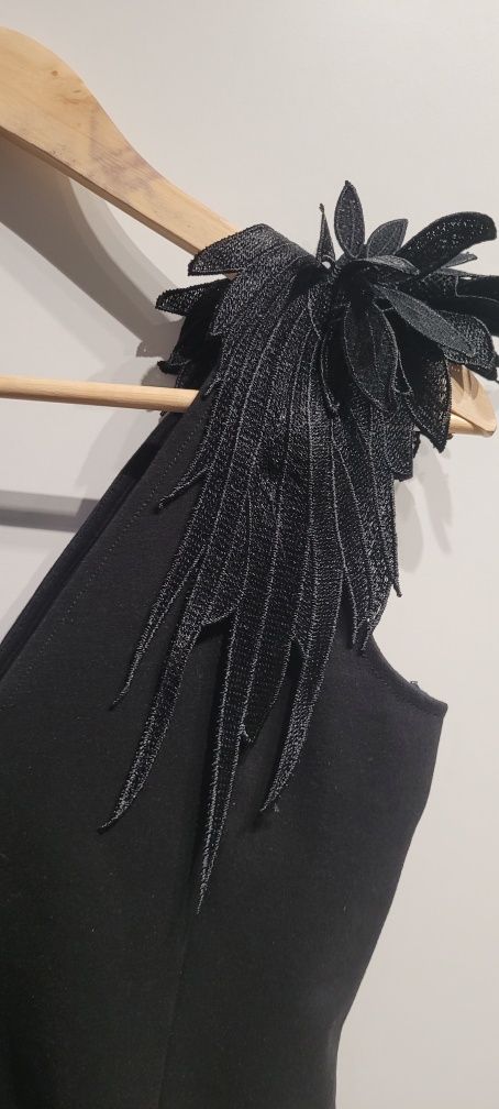 Sukienka czarna MOHITO 36