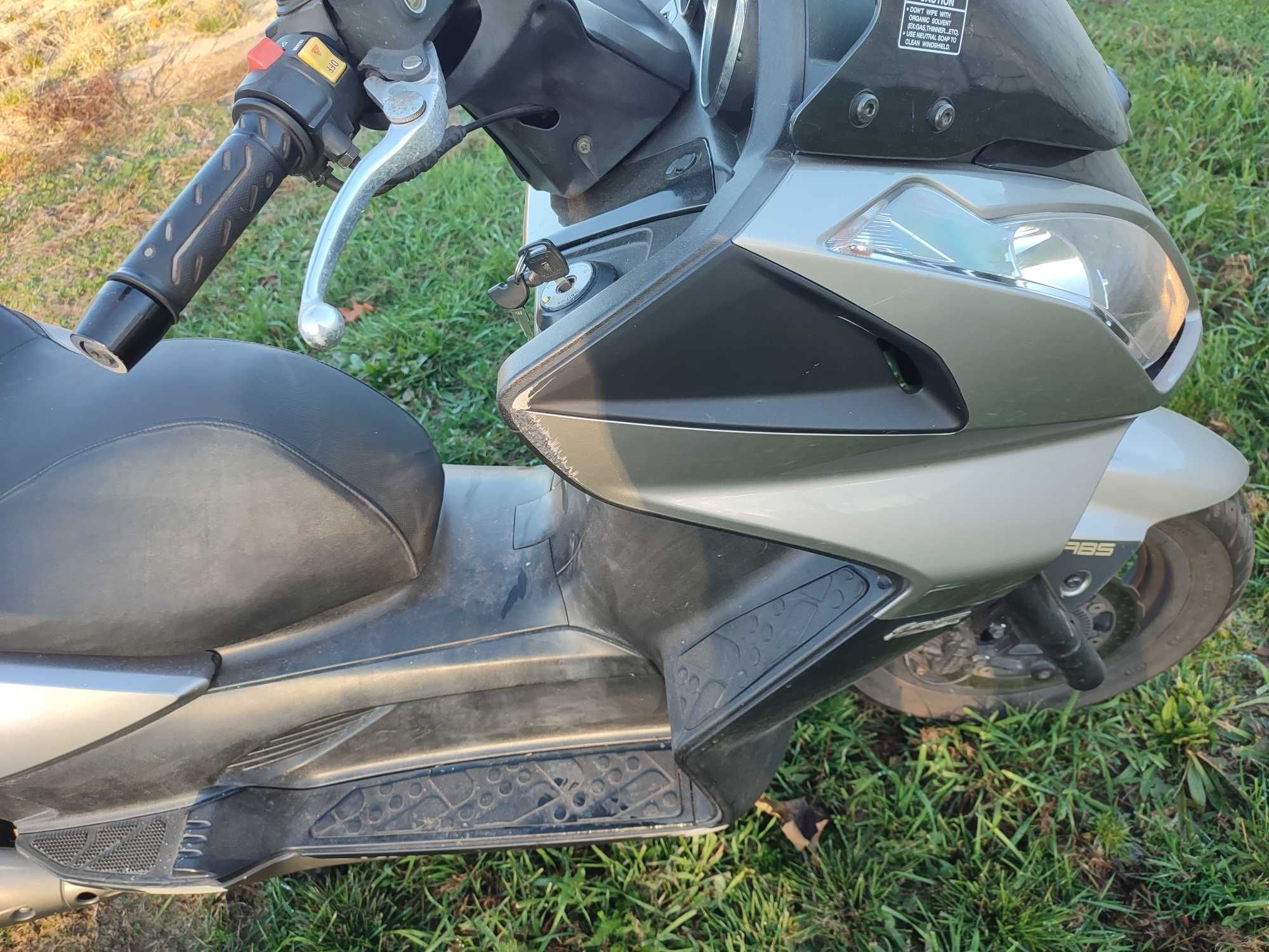 Kymco Downtown 125