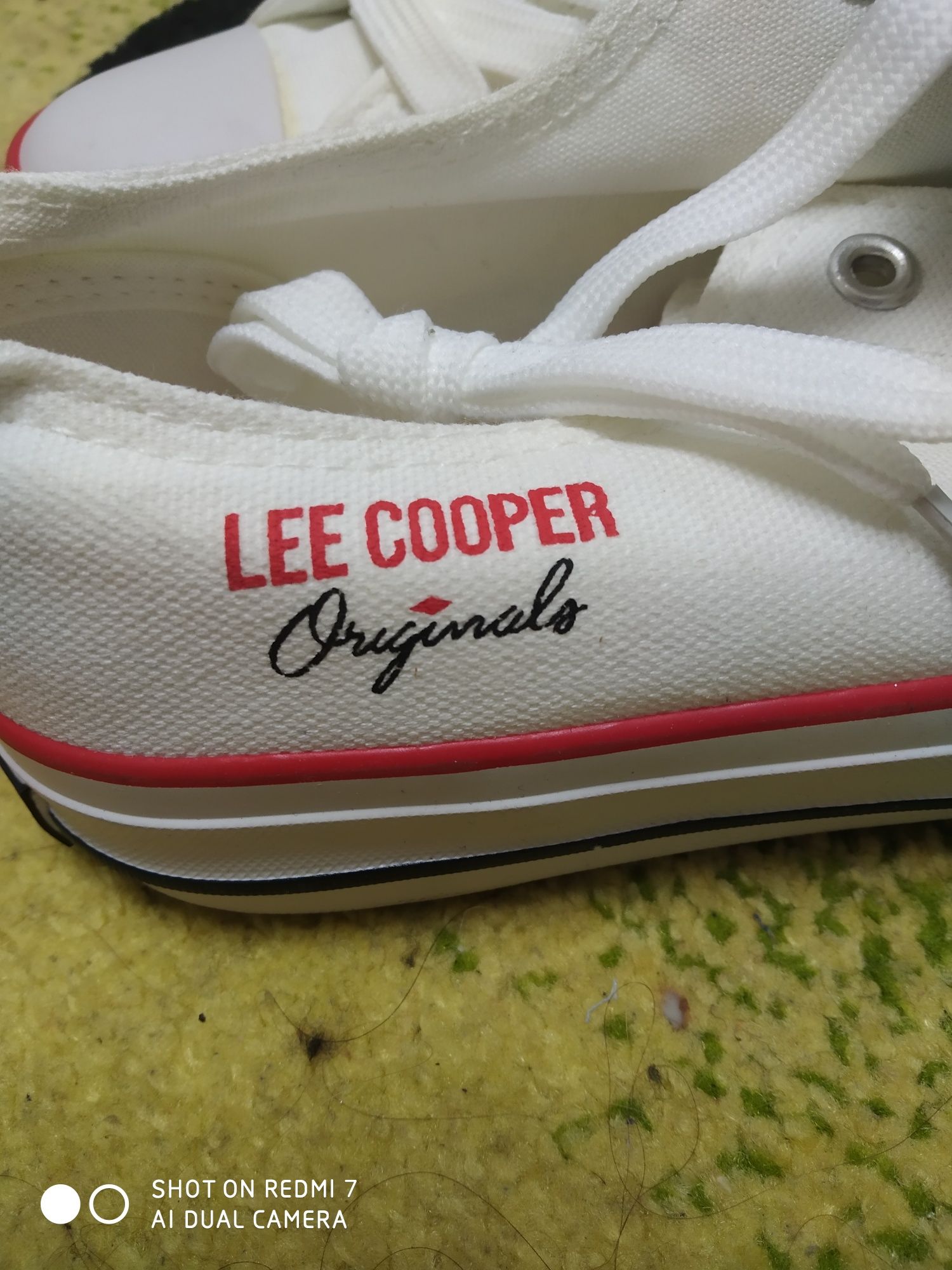 Кеди жіночі Lee Cooper