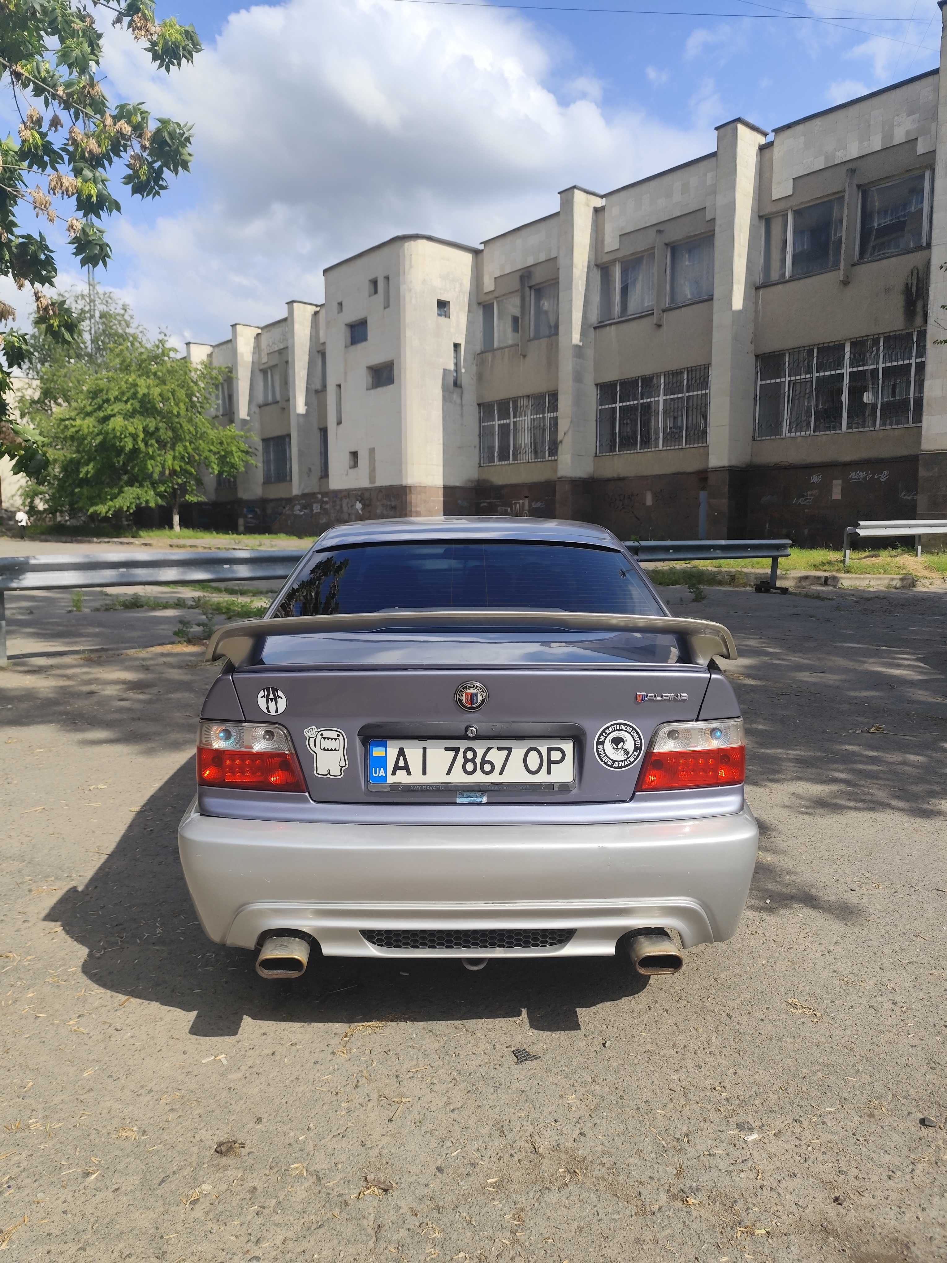 Продам BMW E36 тюнінг проект.