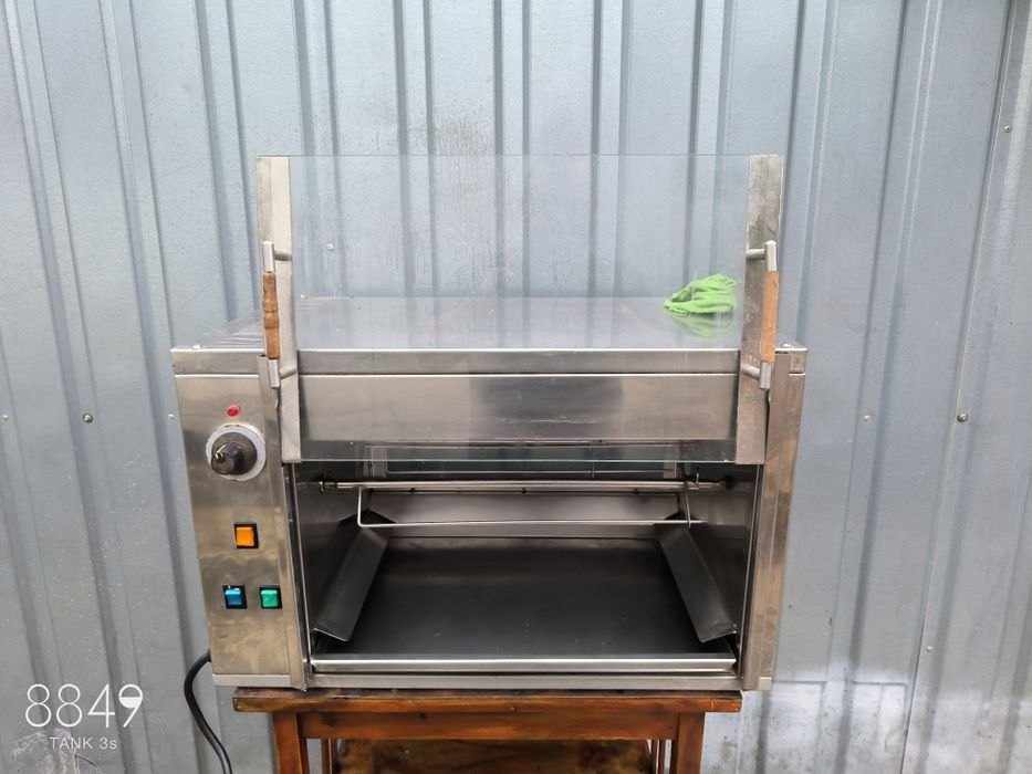 Продам апарат для приготування курей гриль
