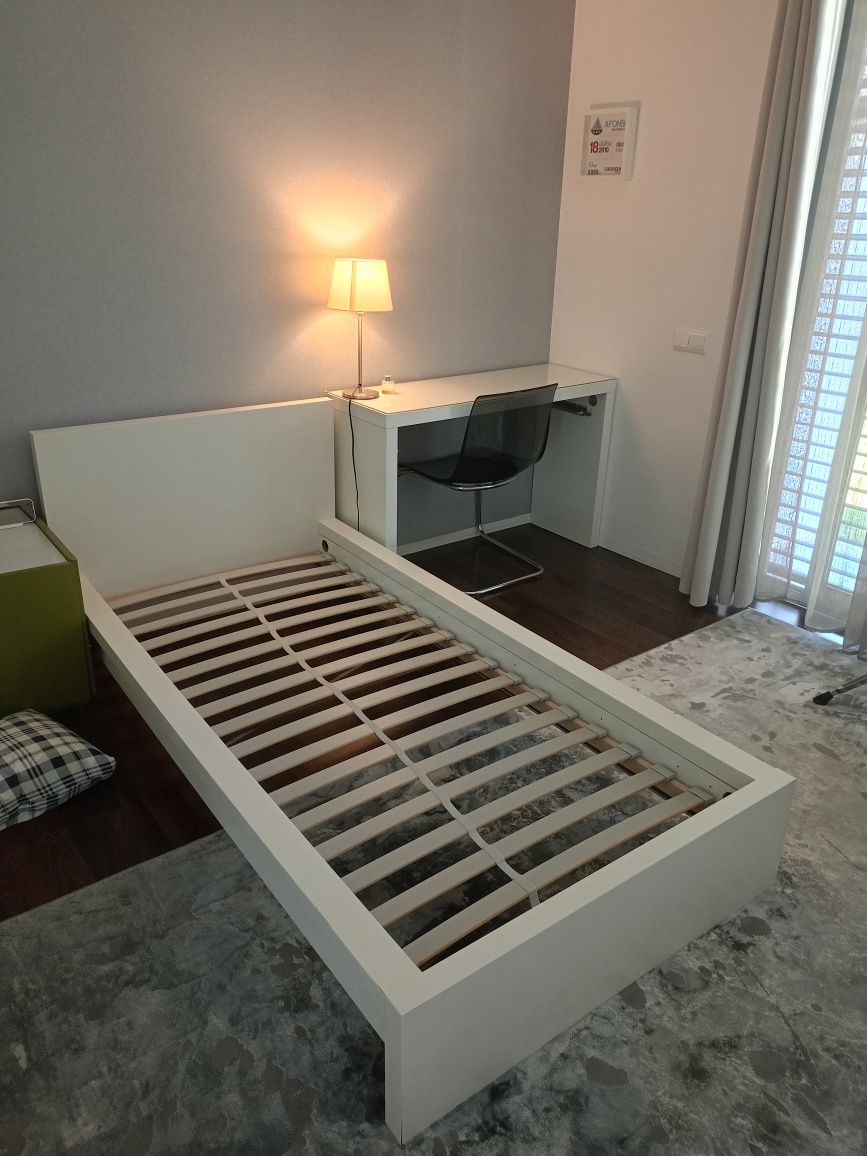 Quarto completo como novo
