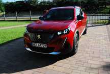 Peugeot 2008 Peugeot 2008II 1.2 L Benzin Ful LED z przebiegiem 14300km