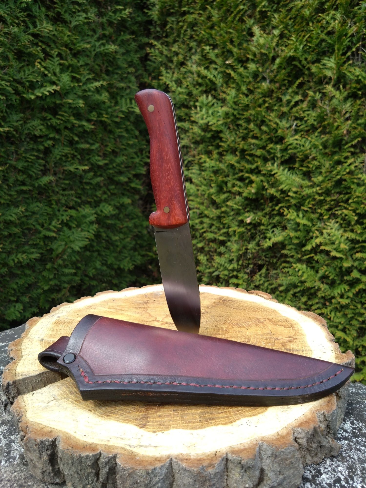 Nóż ręcznie robiony (handmade) D2