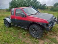 Nissan terrano md21 king cab  navara 2,7DT 4x4
