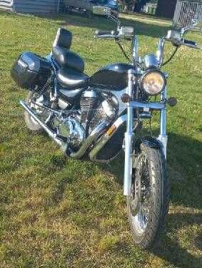 Suzuki Intruder VS 800 G