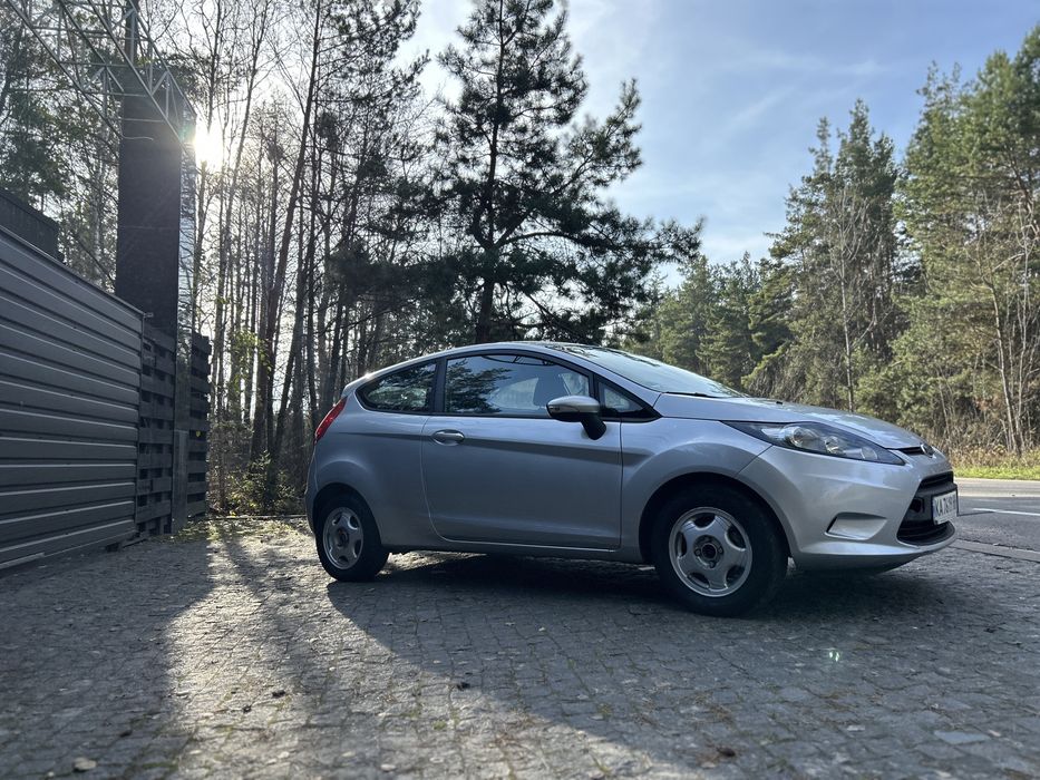 Форд Фієста в чудовому стані