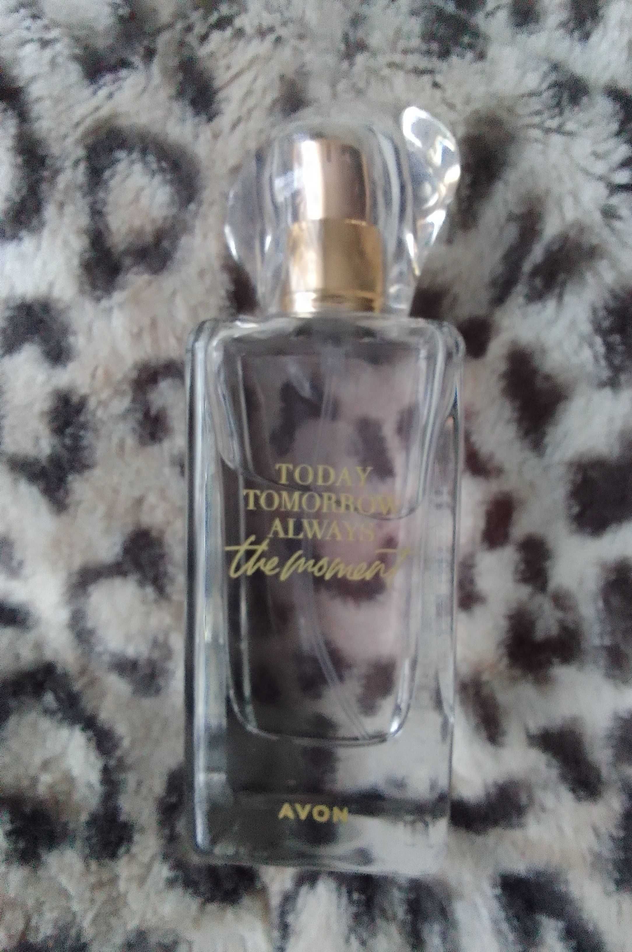 Woda perfumowana TTA the Moment dla niej Avon