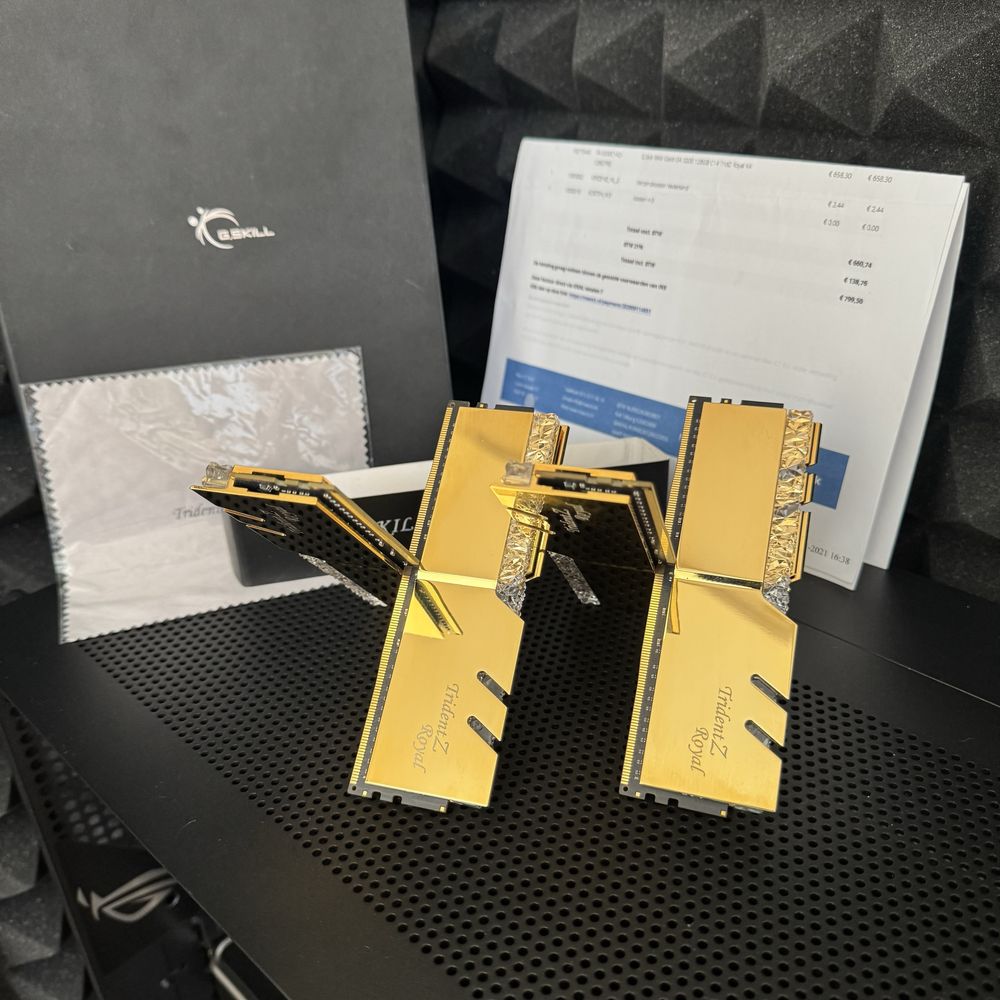 128Gb Gskill TridentZ Royal 4x32 Ddr4 оперативна памʼять