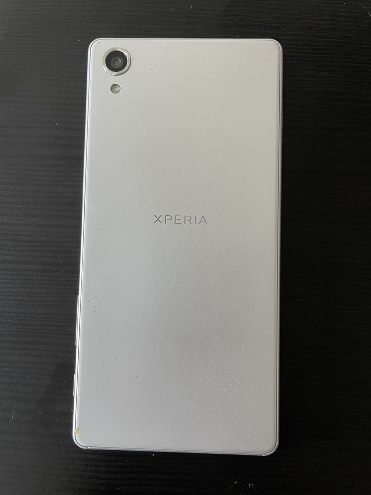 Смартфон Sony Xperia X Performance Silver. Модель F5121