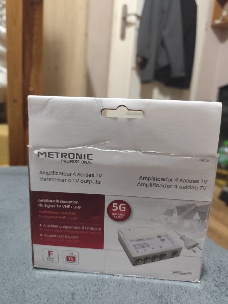 Metronic Wzmacniacz TV VHF / UHF LTE 5G