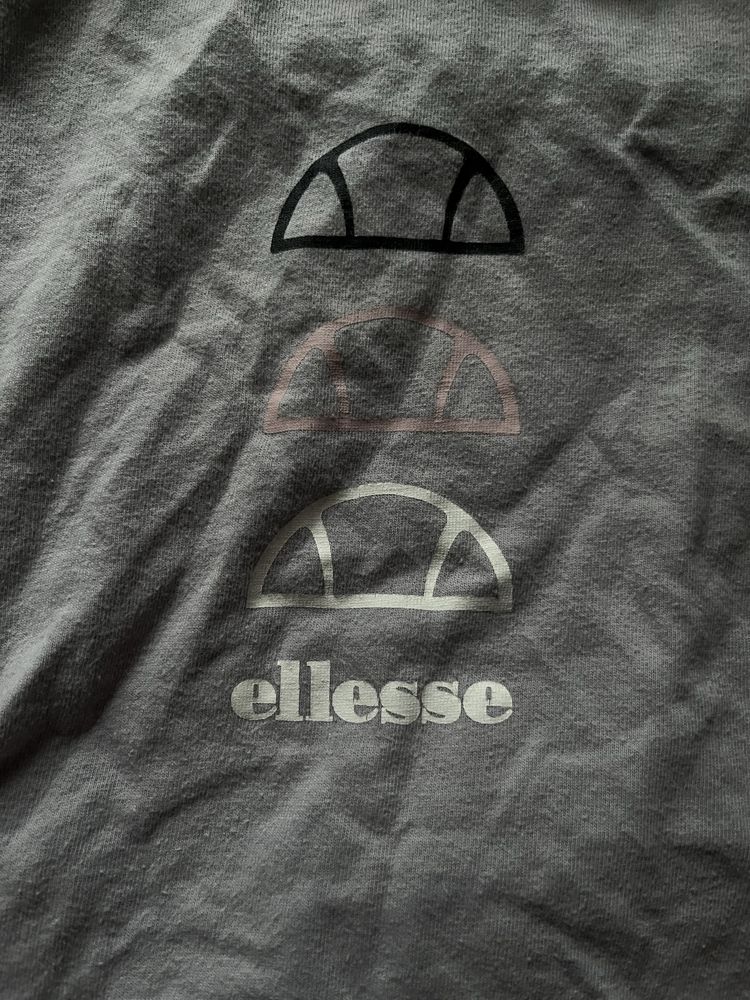 футболка топ з длинним рукавом ellesse