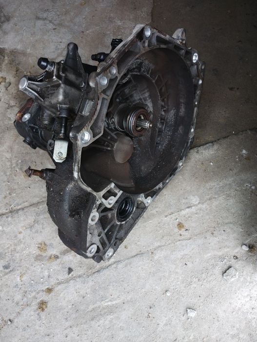 Sprzedam skrzynie do opla astry h