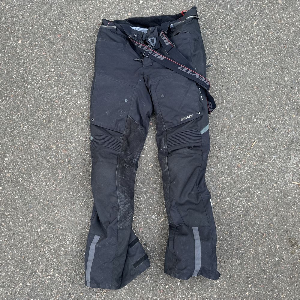 Kombinezon motocyklowy REVI’T Defender Gore-Tex . Stan doskonały