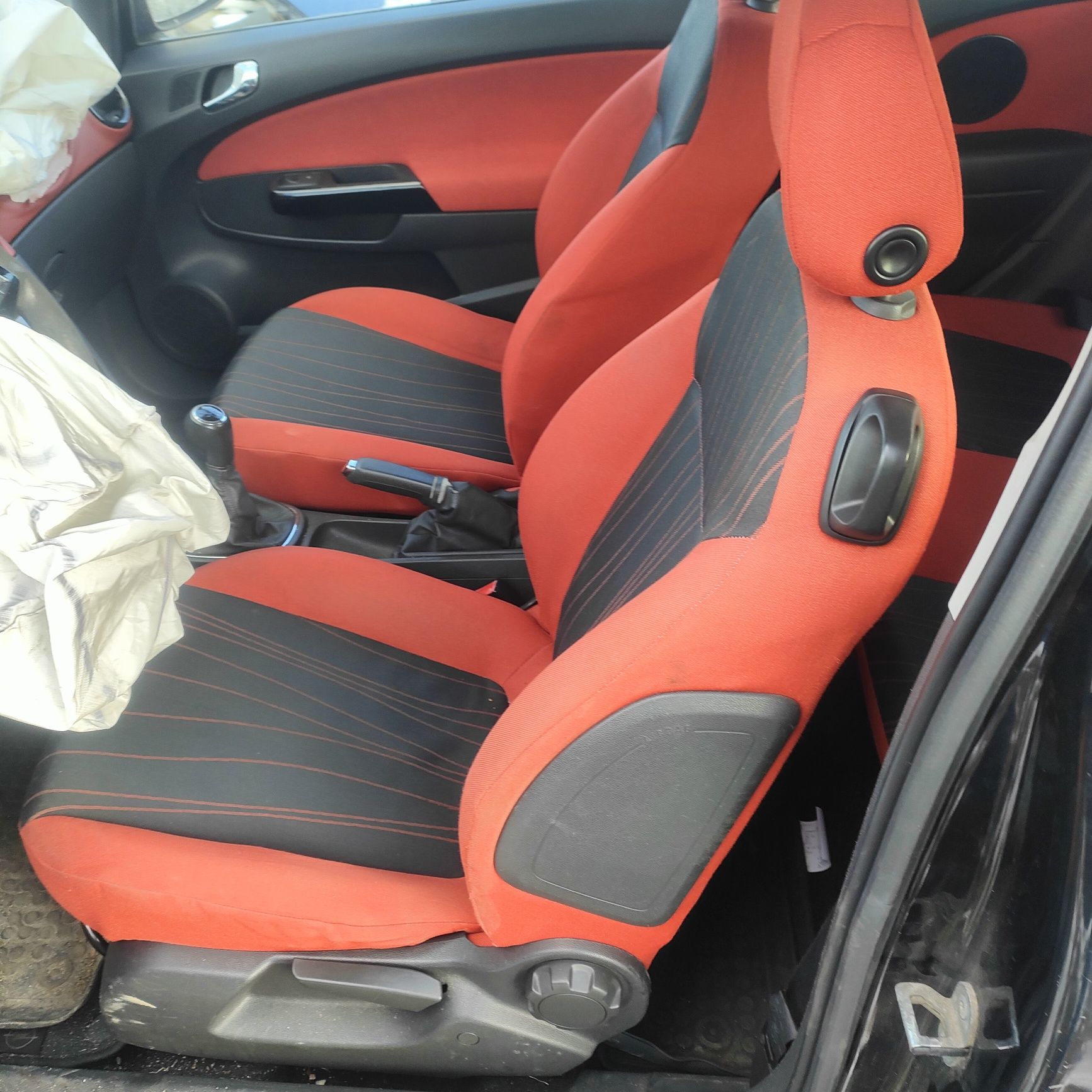 Fotele kanapa boczki opel corsa d 3 drzwi