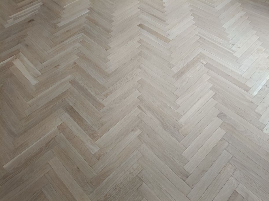 Cyklinowanie, układnie podłóg