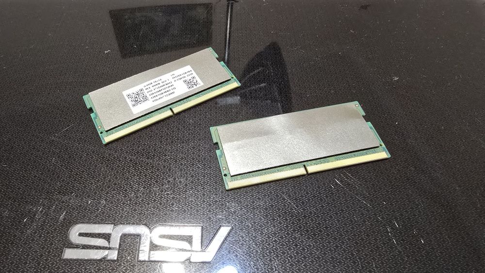 Оперативна пам'ять Samsung SO-DIMM 16GB (2*8) PC5-38400 DDR5 4800