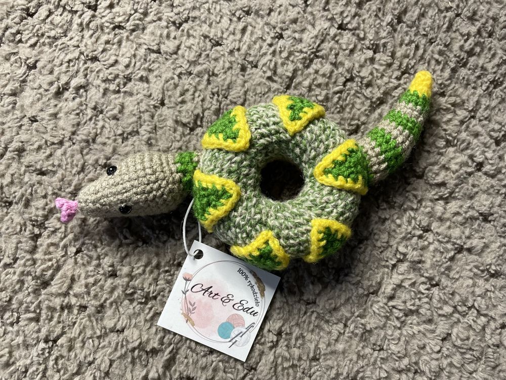 Wąż donut na szydelku rekodzieło amigurumi crochet hand made