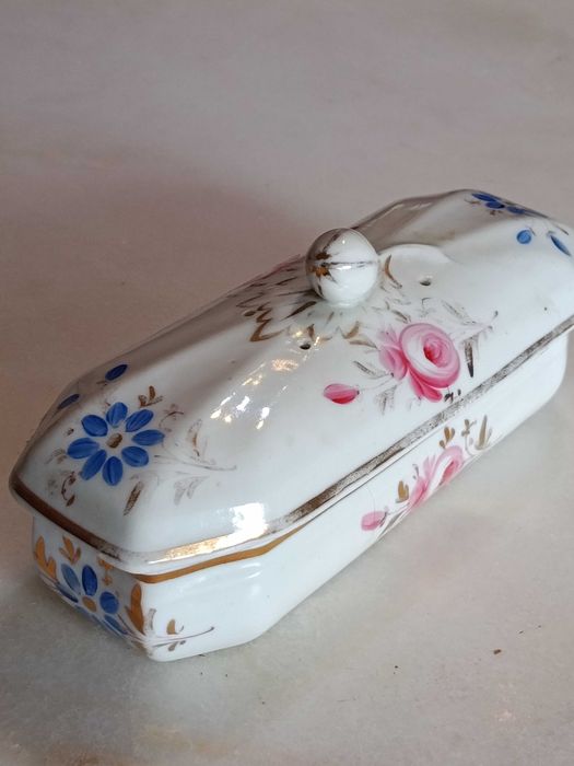 Caixa Vista Alegre V A  Séc XIX 19 cm