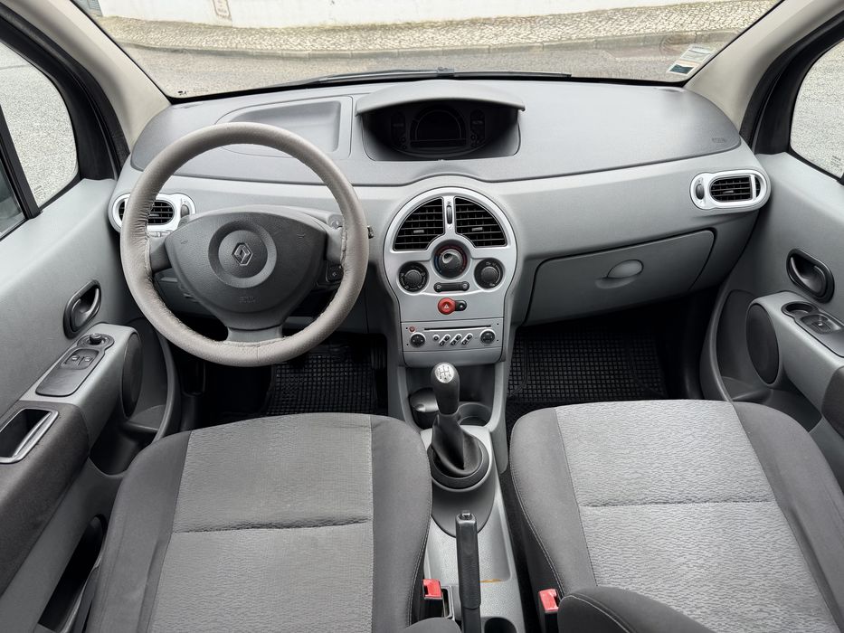 RENAULT MODUS 1.2 GASOLINA NACIONAL 1 DONO 145.000 KMS ANO 2010