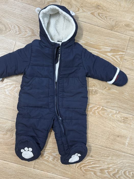 Продам комбінезон oshkosh 9-12 міс