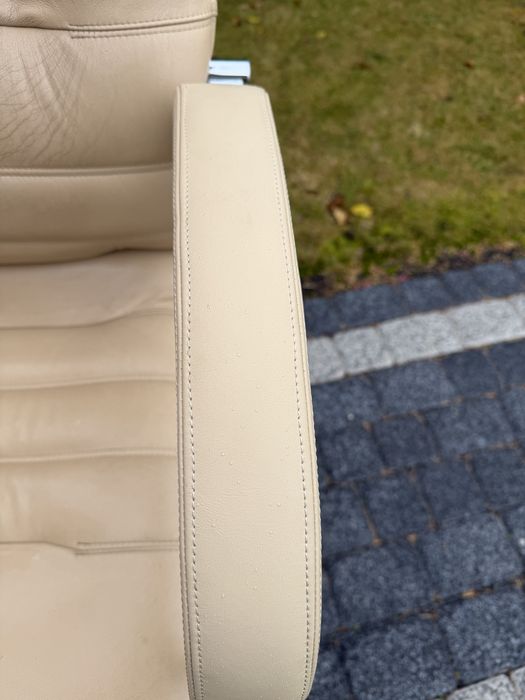 Fotel biurowy skórzany