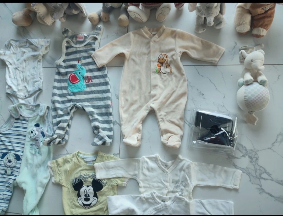 Duża paka ubranek dla chłopca rozmiar 56, 62 oraz 68