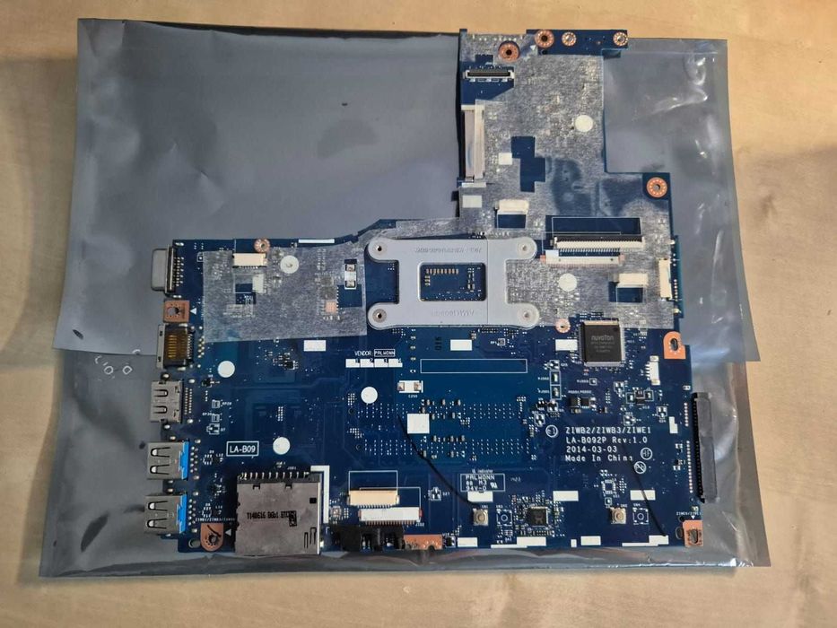 Płyta Główna LENOVO B50-70 LA-B092P U53 PENTIUM1.7 ZIWB2/ZIWB3/ZIWE1