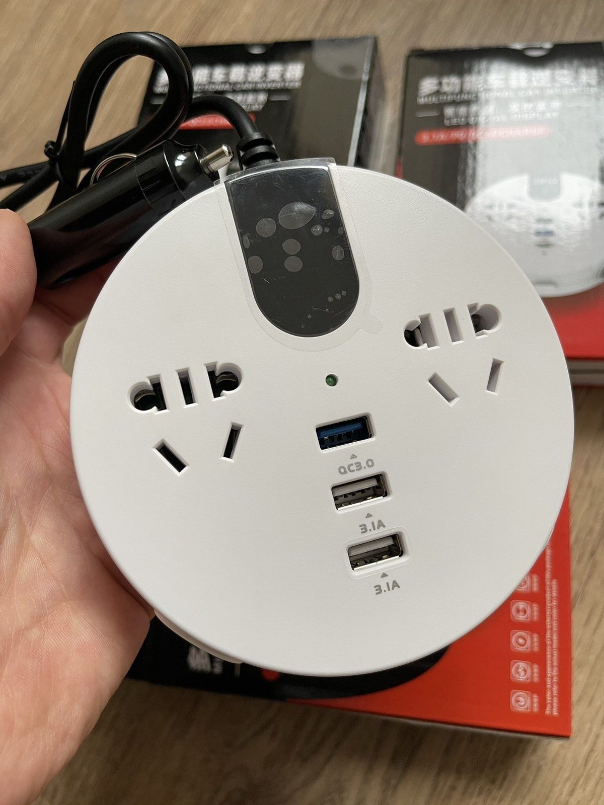 Инвертор автомобильный 200w  12v на 220v 24v на 220v преоб