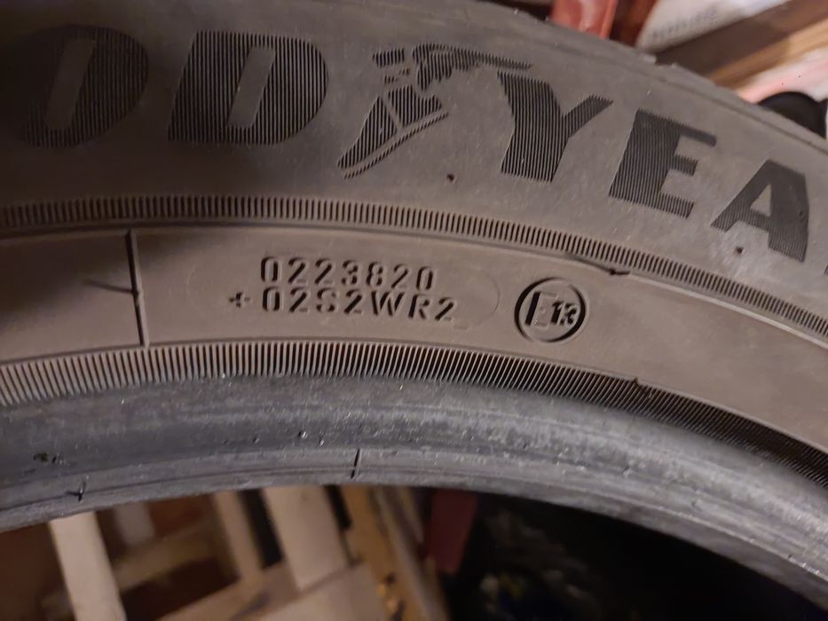 Komplet 4 opon letnich GoodYear 215/55/18