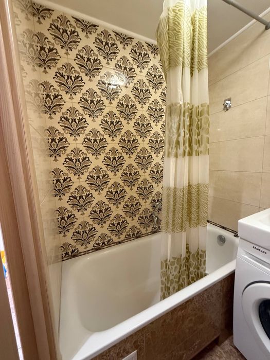 ДВРЗ Продаж 3 кім Алмаатинська З Ремонтом Дарниця