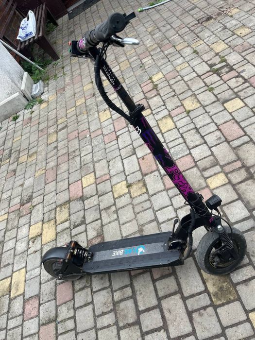 Продам электросамокат Макс скорость 55км