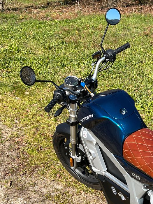 Mota Horwin CR6 (eléctrica) Full Extras