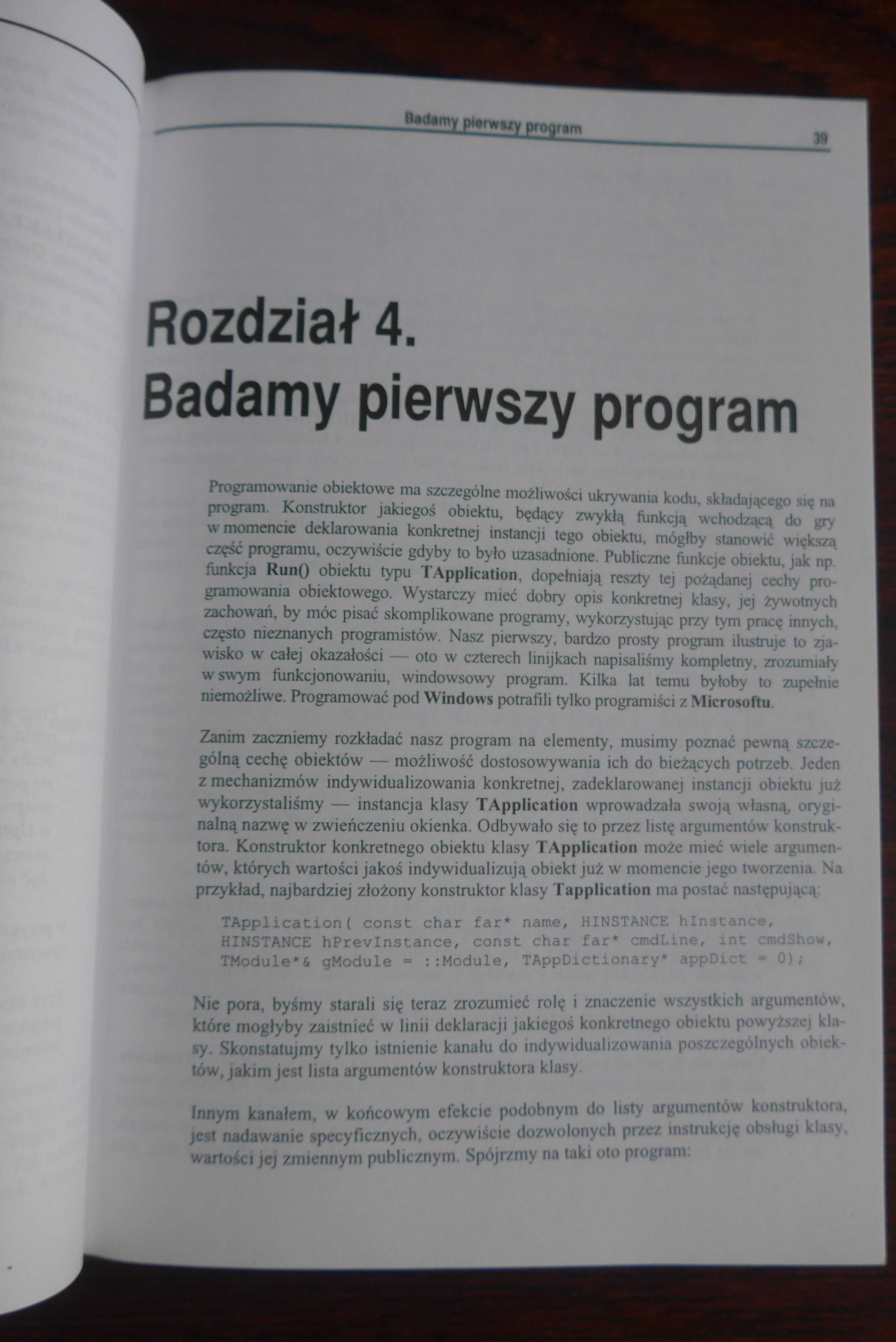 C++. Całkiem inny świat - Andrzej Stasiewicz