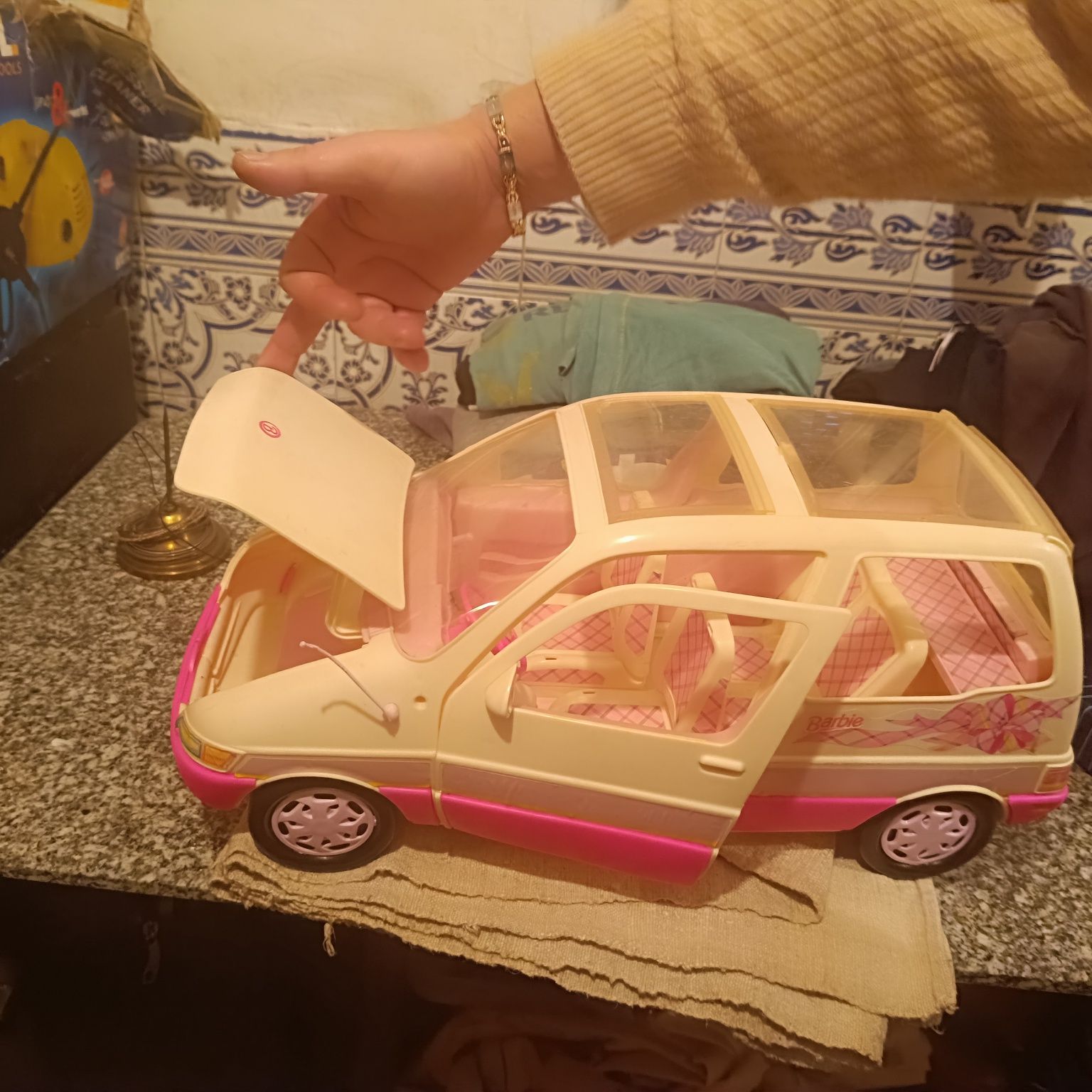 Vendo carro da Barbie  anos 90