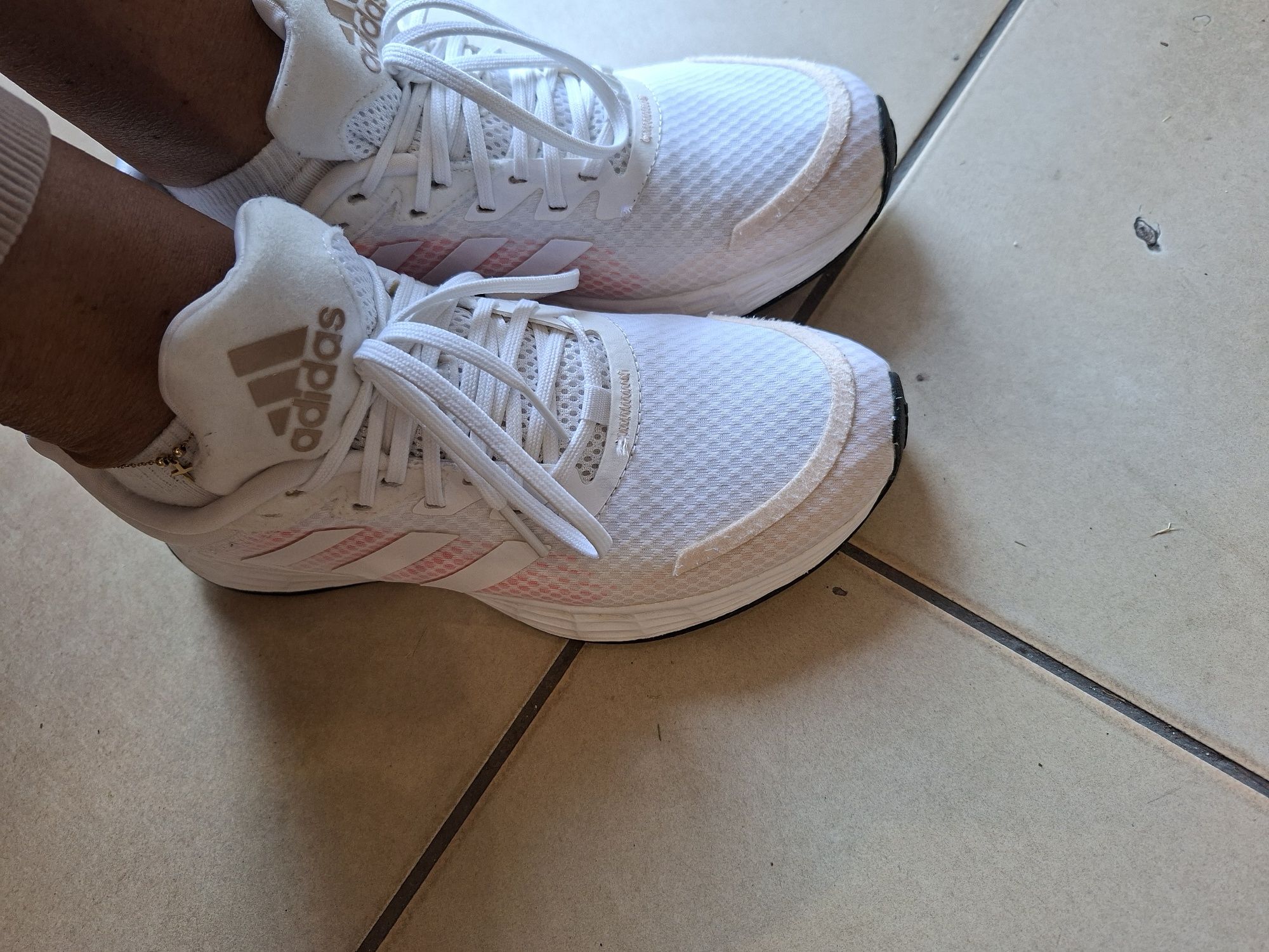 adidasy 39 wkl 24,5 stan bardzo dobry