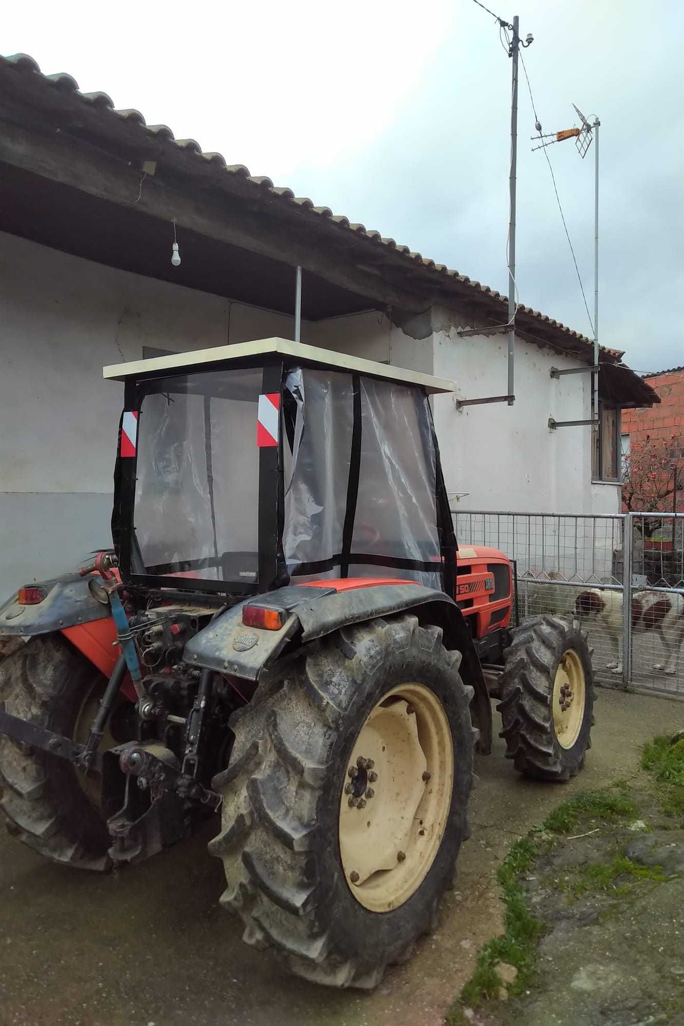 Capota para trator