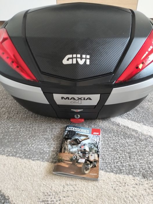 Kufer Givi centralny