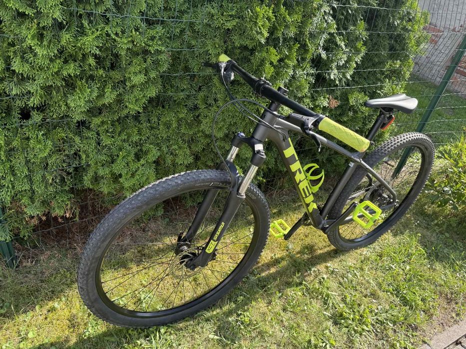 Rower MTB TREK Marlin 6 rozmiar ramy M/L
Rozmiar ramy M/L