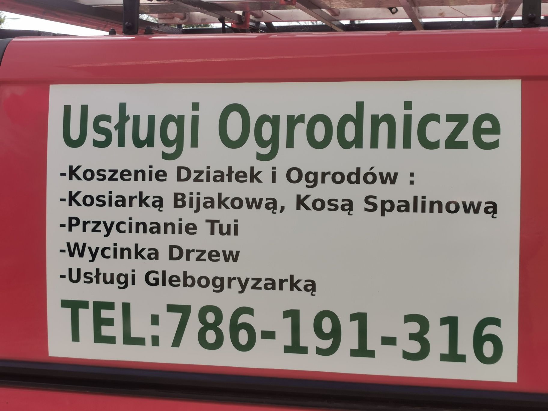 Koszenie działek i ogrodów kosiarką bijakową