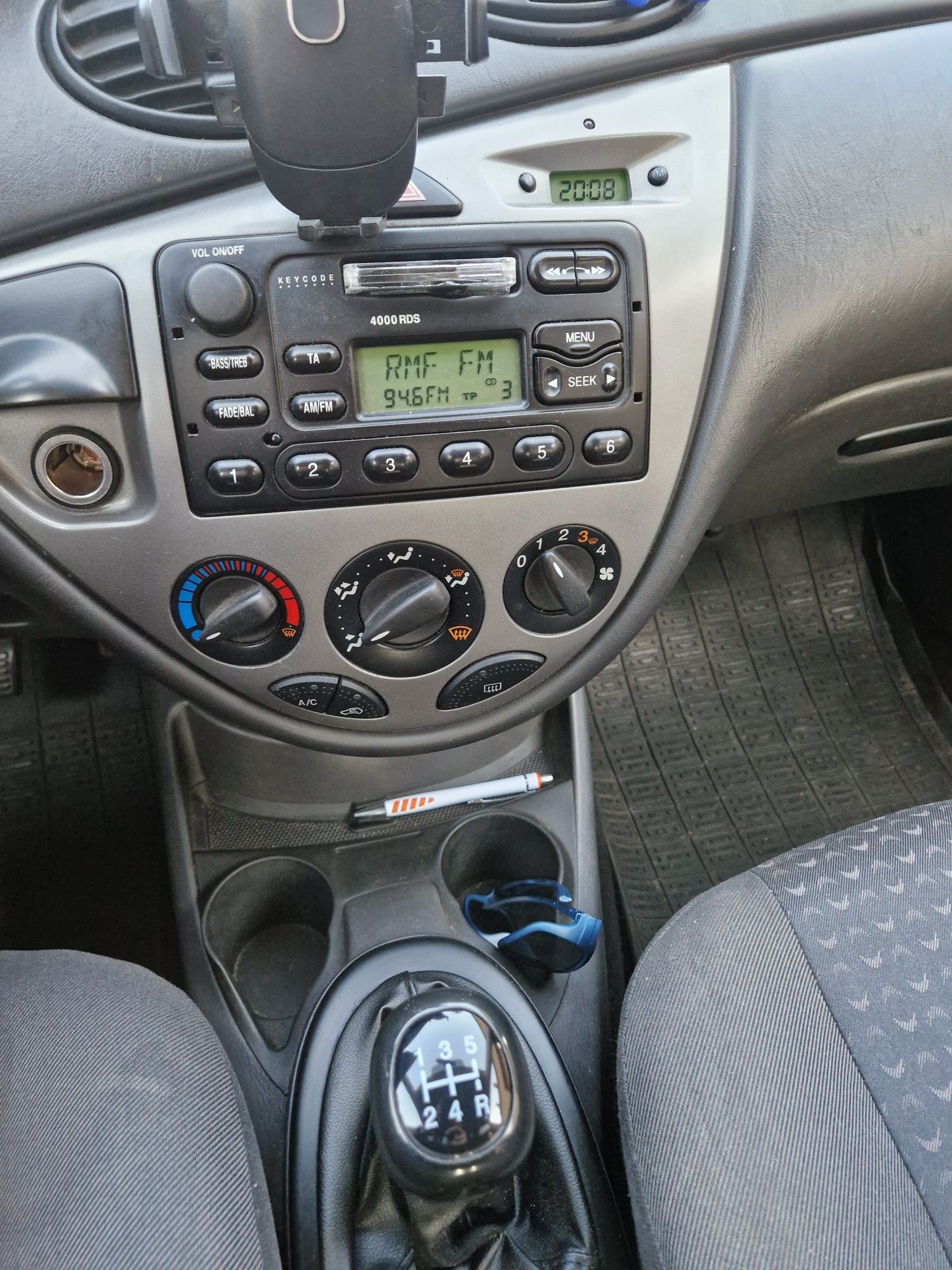 Ford Focus 1.4 sprzedam.