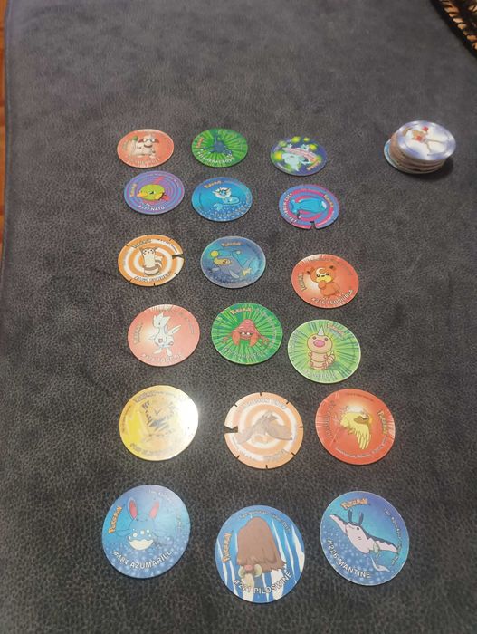 Vendo vários tazos dos pokémon