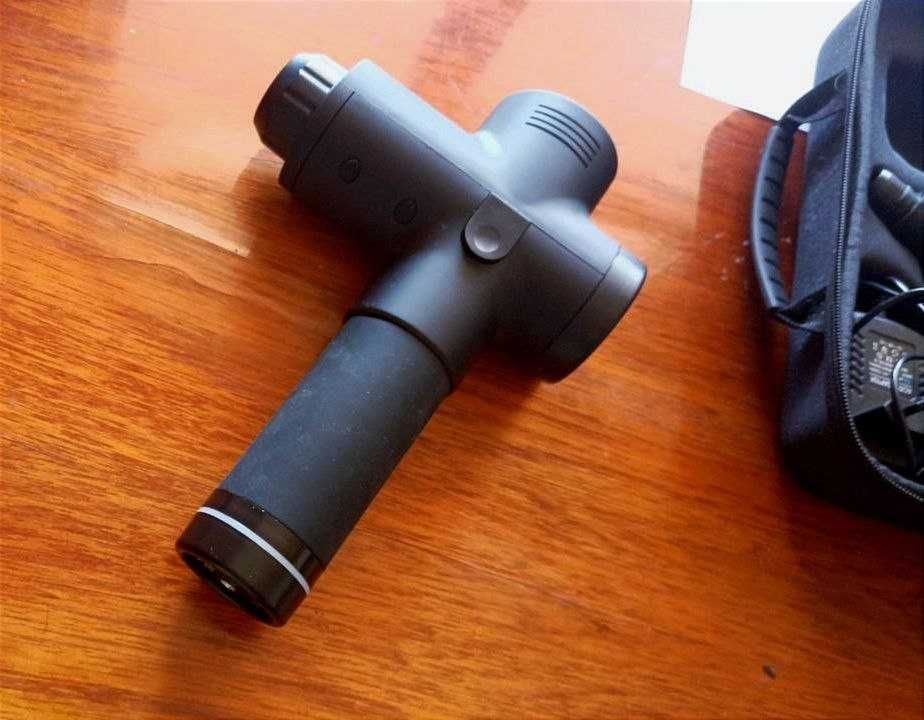 Massage gun - масажер-пістолет для м'язів