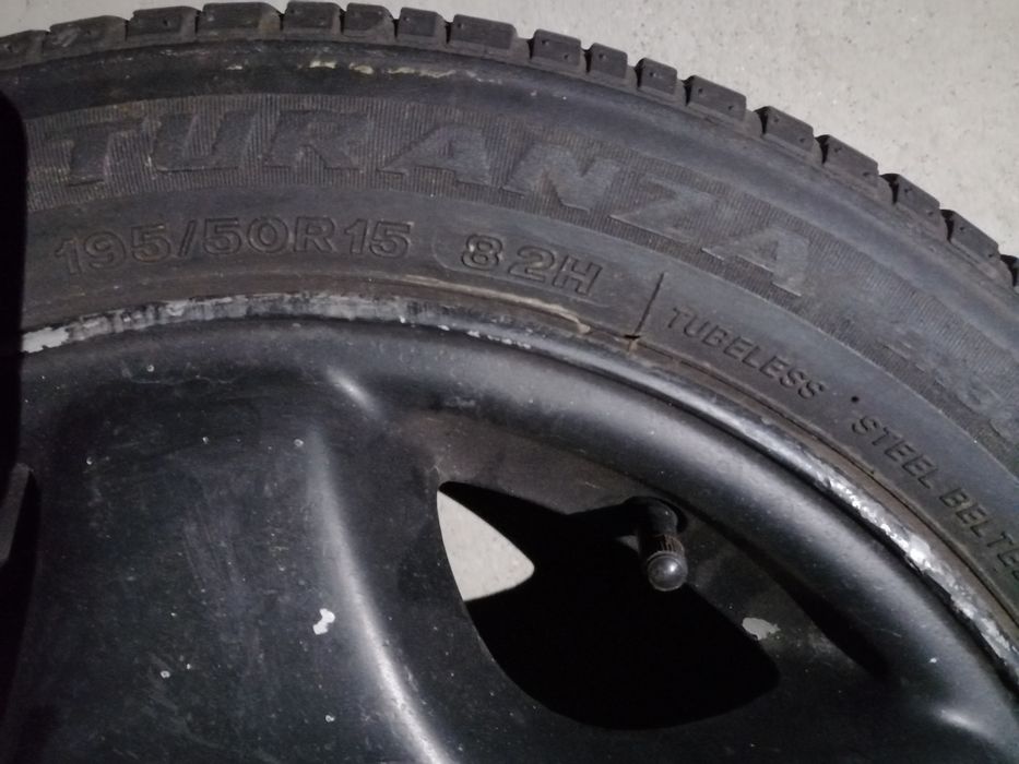 4 Jantes 15 com 2 pneus 4x100 originais Rover 216GTI