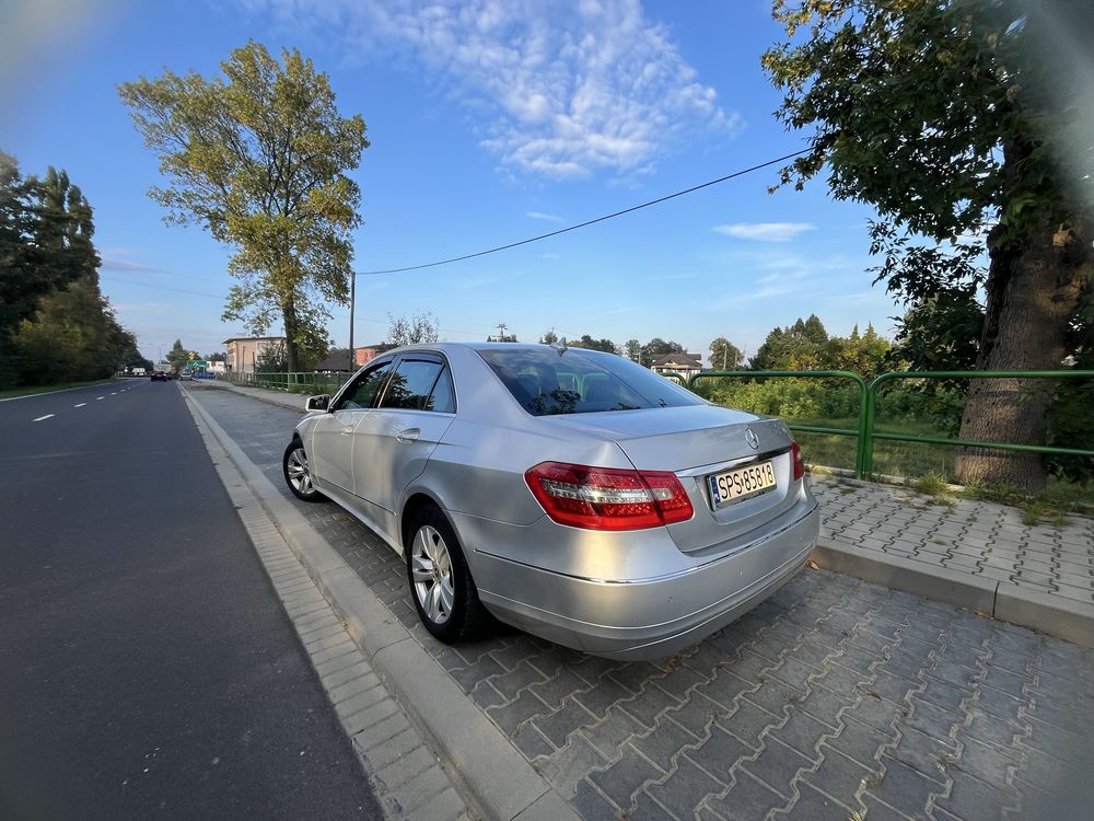 Mercedes E Klasa 220CDi 170KM Sedan Rok 2012 *Po Liftingu* Avantgarde*