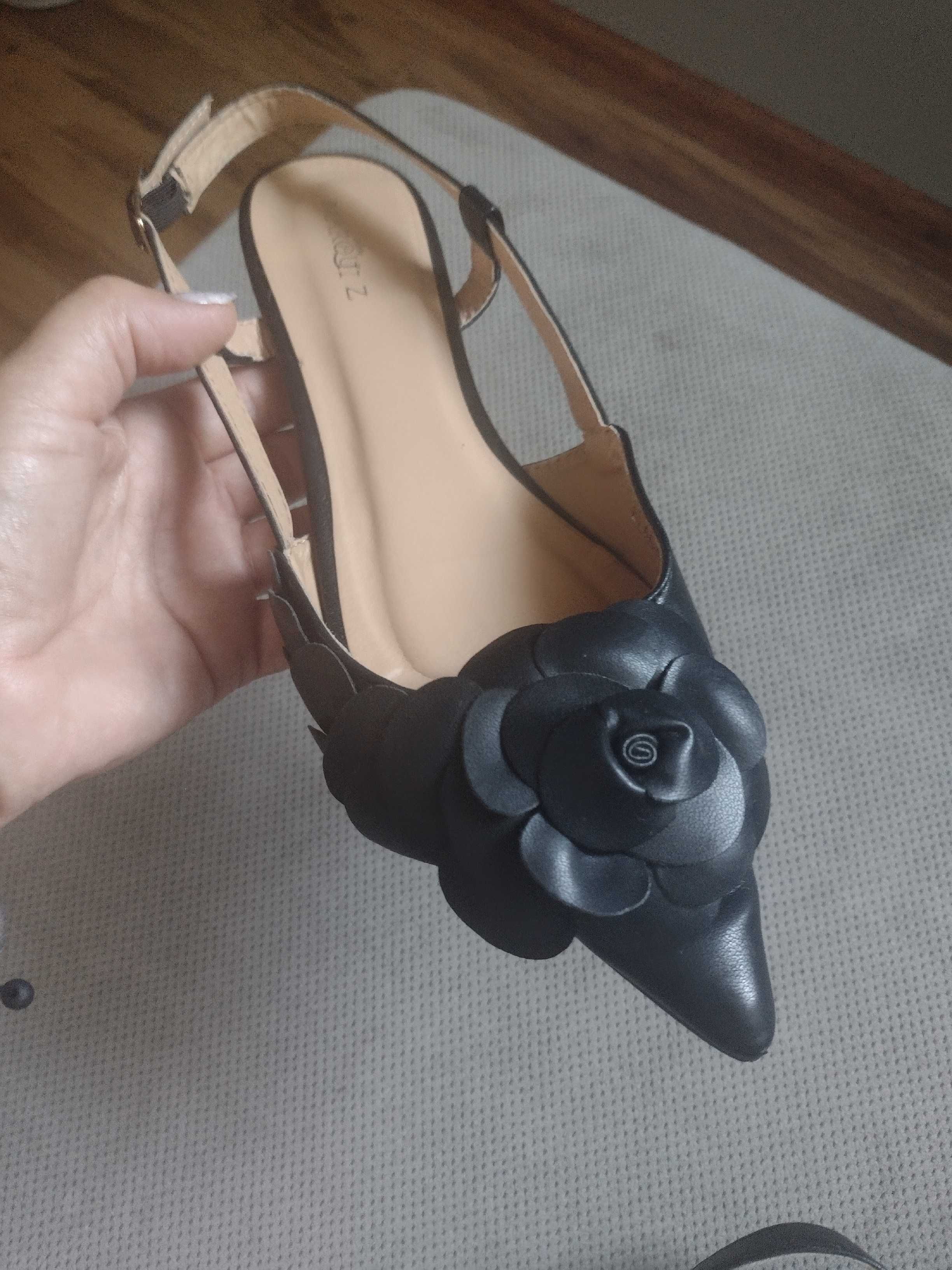 Buty - sandały roz 38 MARQUIIZ